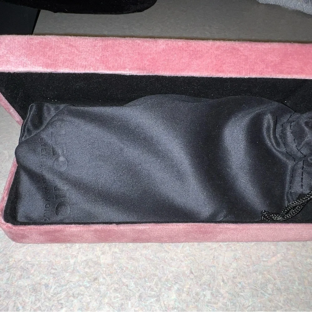 Cleo Nicci sunglasses with pink tint. - Picture 7 of 8